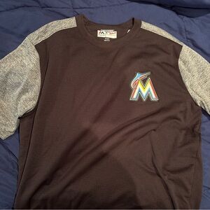 Miami Marlins Size XL Short Sleeve Pull Over